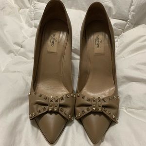 Valentino Rock Stud Bows